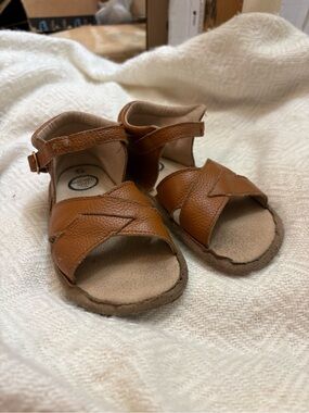 Little Love Bug Tan leather sandals with buckle